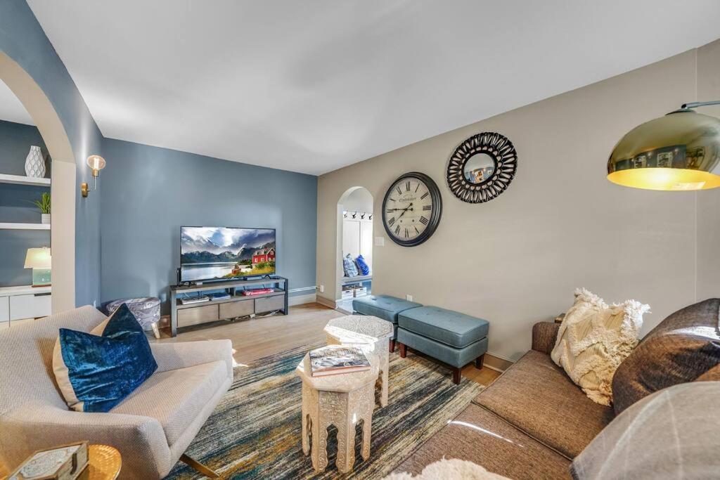 Luxury Apartment In Historic Carriage House Кенет Скуеър Екстериор снимка