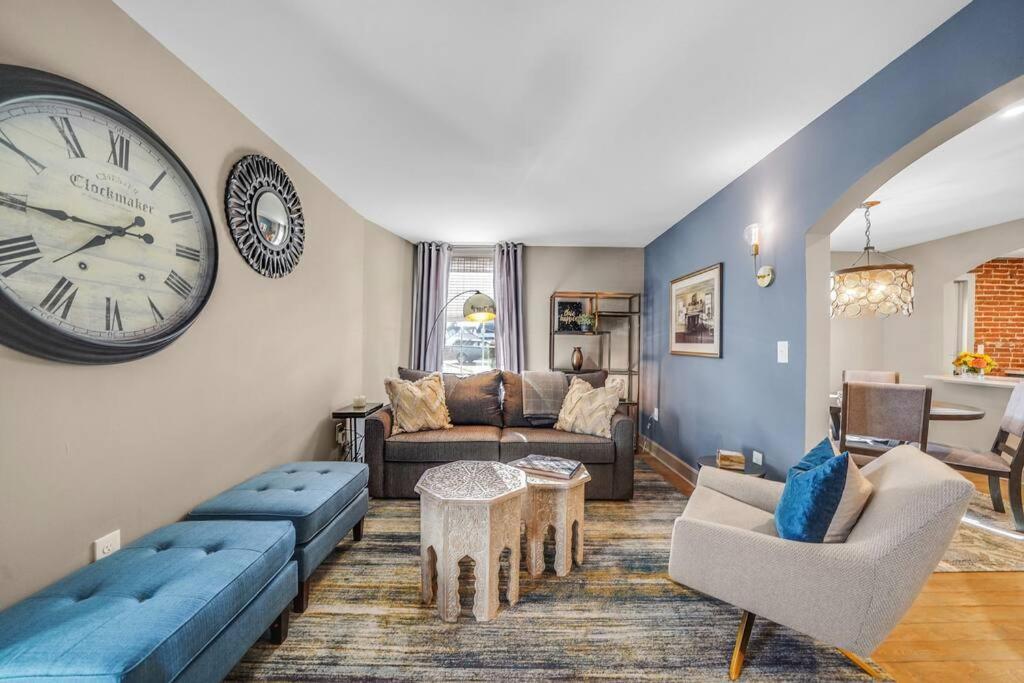 Luxury Apartment In Historic Carriage House Кенет Скуеър Екстериор снимка